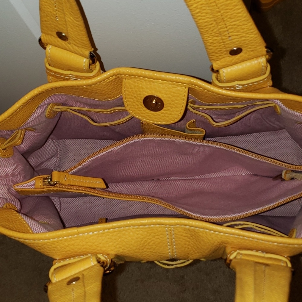 Dooney and Bourke Handbag - Picture 3 of 4